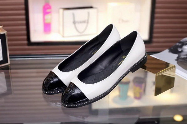 CHANEL Shallow mouth flat shoes Women--005